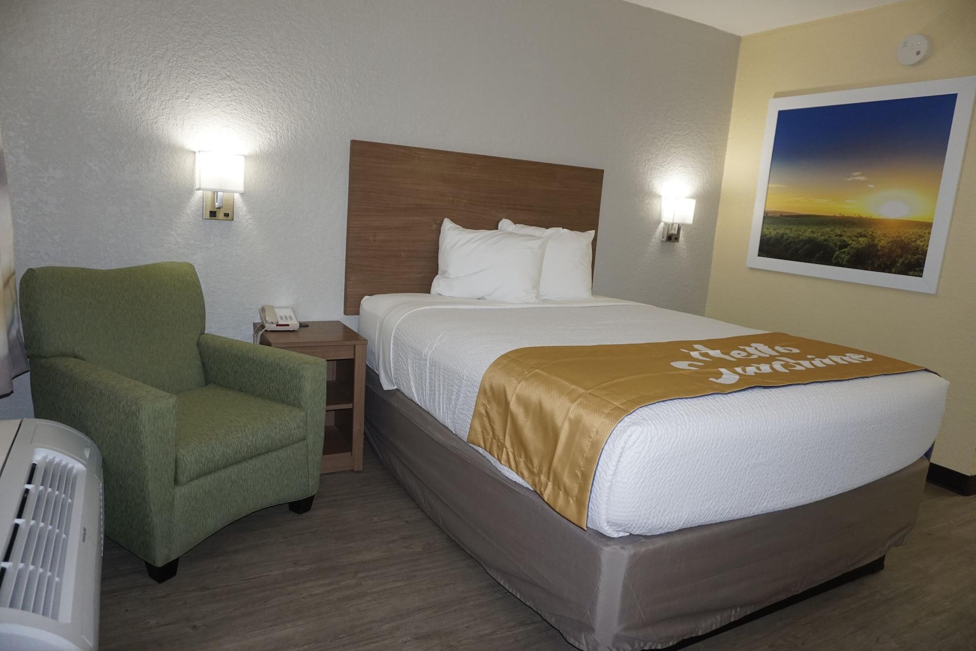Days Inn By Wyndham Apopka/Orlando Екстер'єр фото