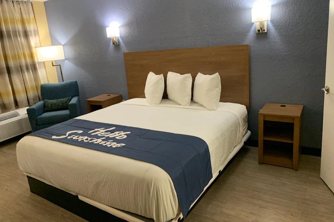 Days Inn By Wyndham Apopka/Orlando Екстер'єр фото