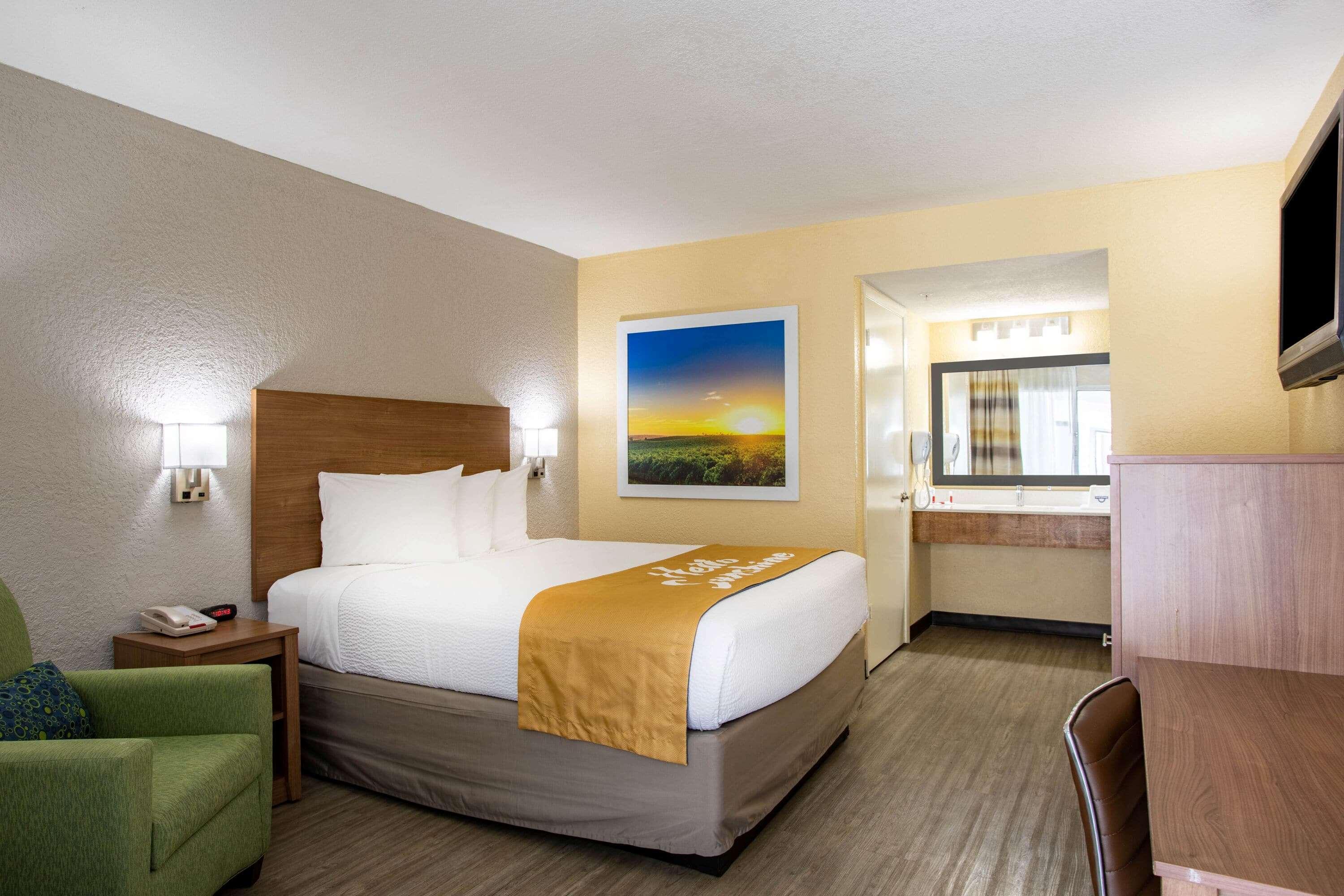 Days Inn By Wyndham Apopka/Orlando Екстер'єр фото